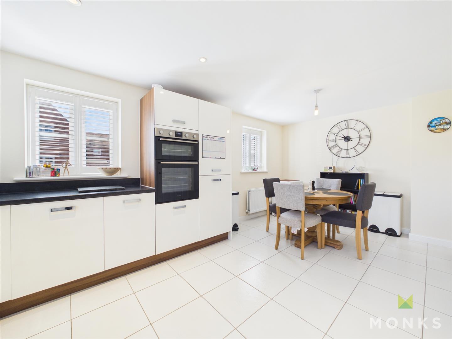 65 Meadowbout Way, Shrewsbury, SY5 8QB For Sale